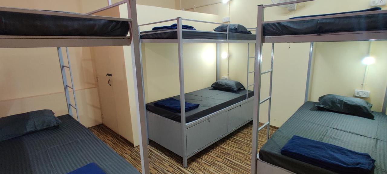 ואגאטור Bon Voyage Sea View Hostel מראה חיצוני תמונה