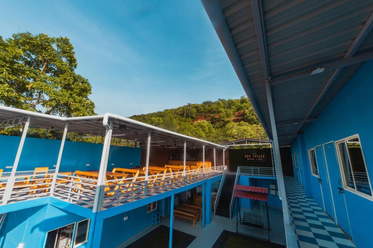 ואגאטור Bon Voyage Sea View Hostel מראה חיצוני תמונה