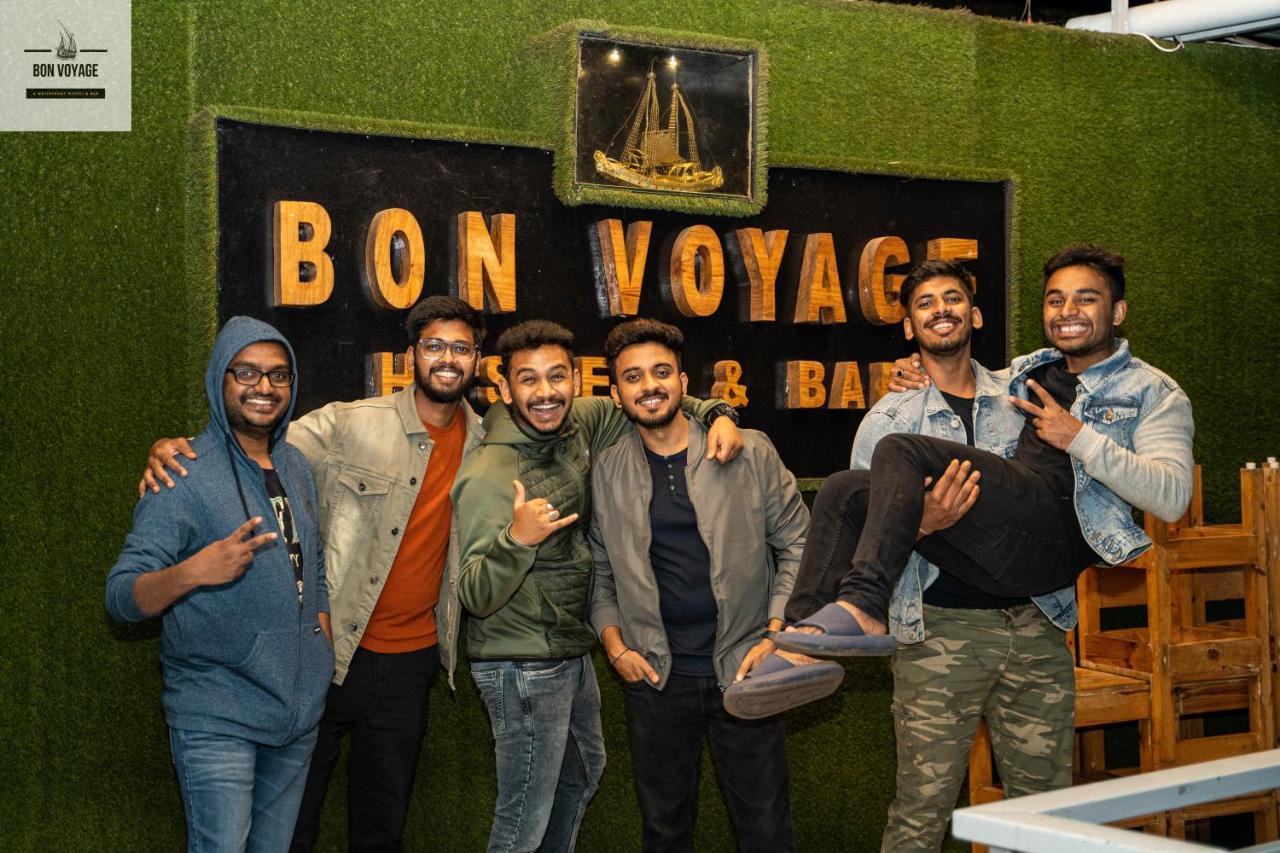 ואגאטור Bon Voyage Sea View Hostel מראה חיצוני תמונה